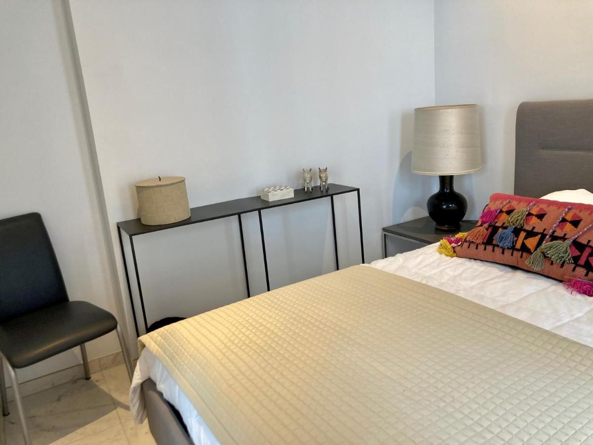Apartment In The Heart Of Гент Экстерьер фото